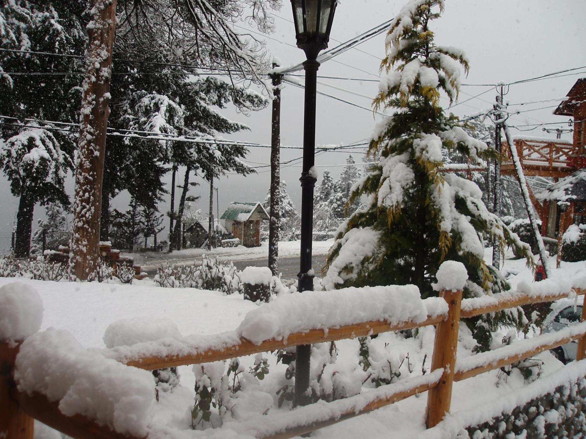 Hotel Lejano Nahuel Bariloche Zewnętrze zdjęcie