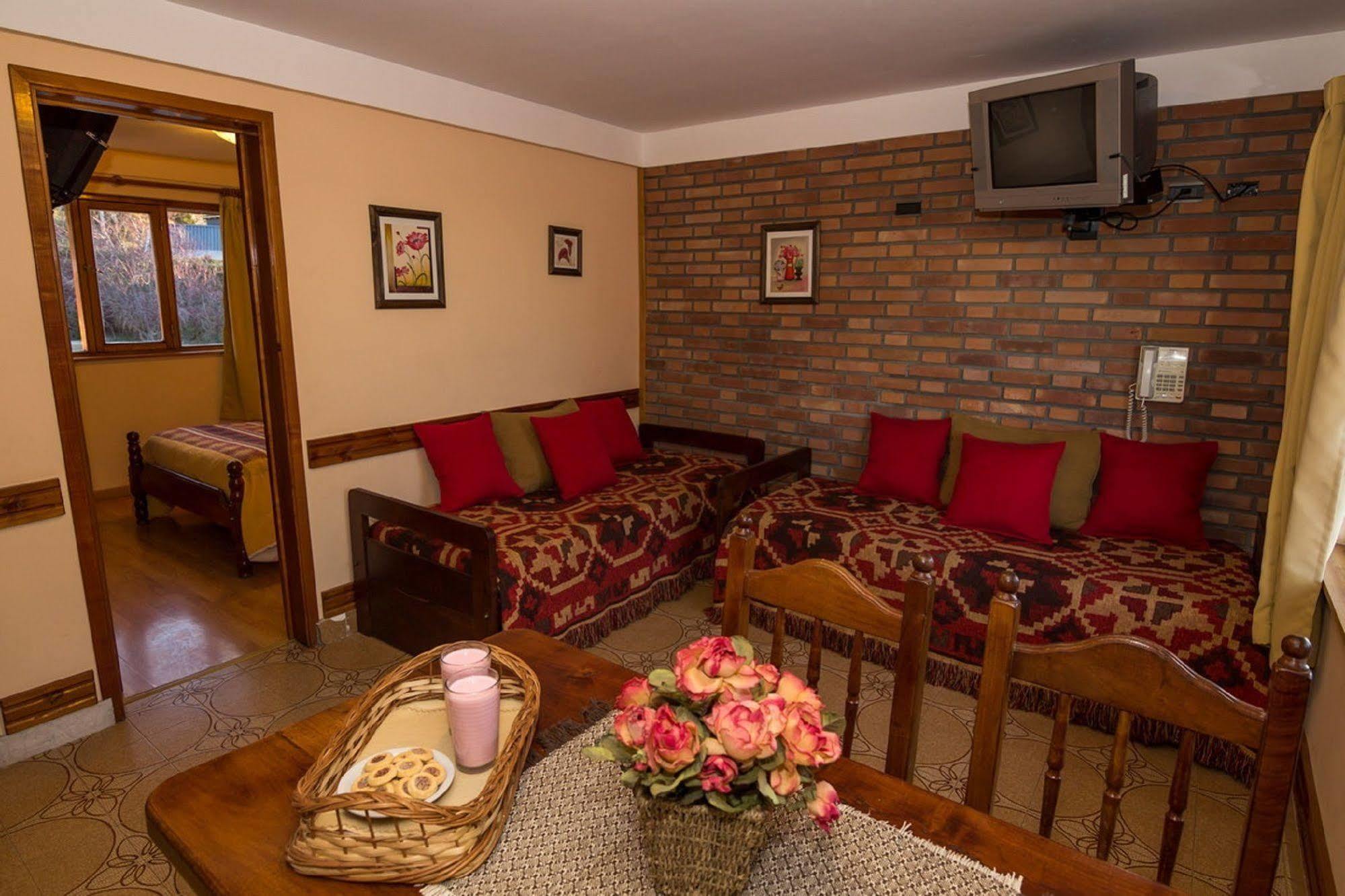 Hotel Lejano Nahuel Bariloche Zewnętrze zdjęcie